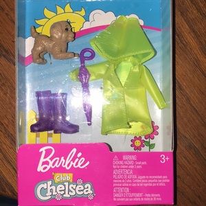Barbie Chelsea cloths
